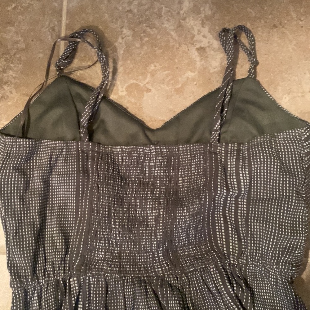 Spring/Summer Dress - Picture 5 of 6